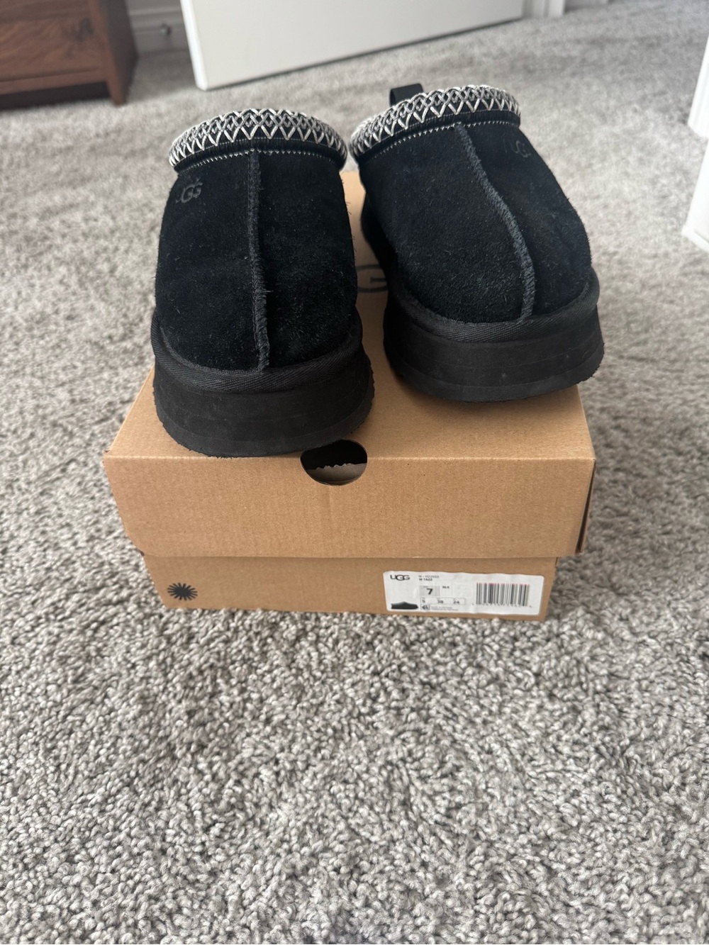 UGG Tazz platform slippers